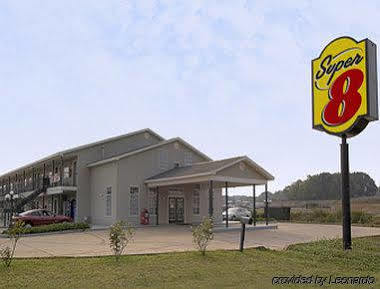 Super 8 By Wyndham Talladega Al Motel Kültér fotó